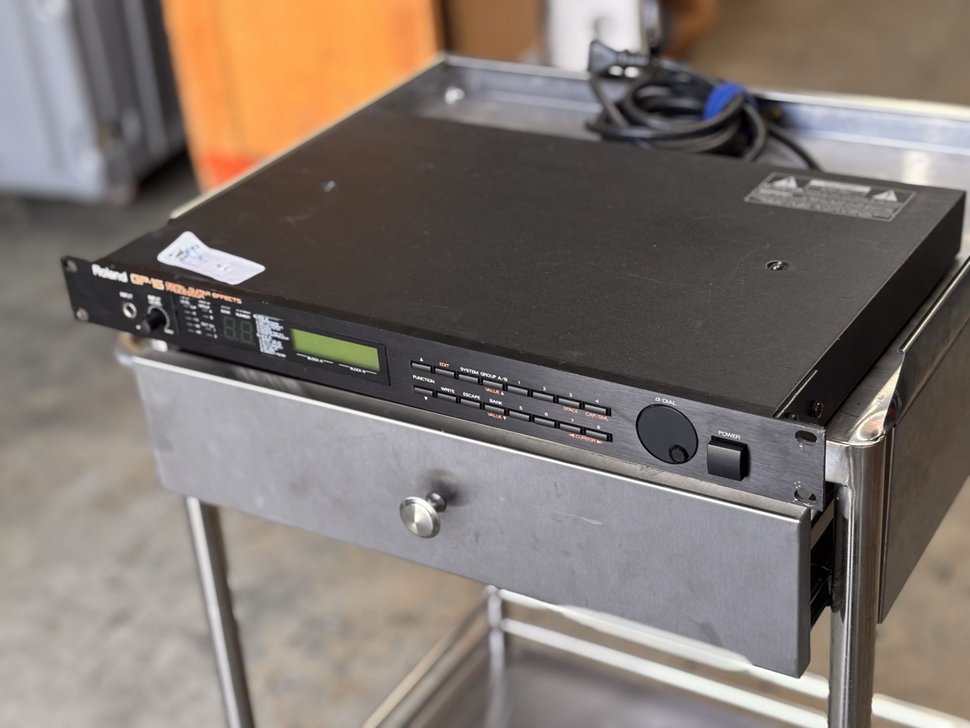 Roland GP-16 Digital Guitar Multi Effects Processor - Image 3 of 8