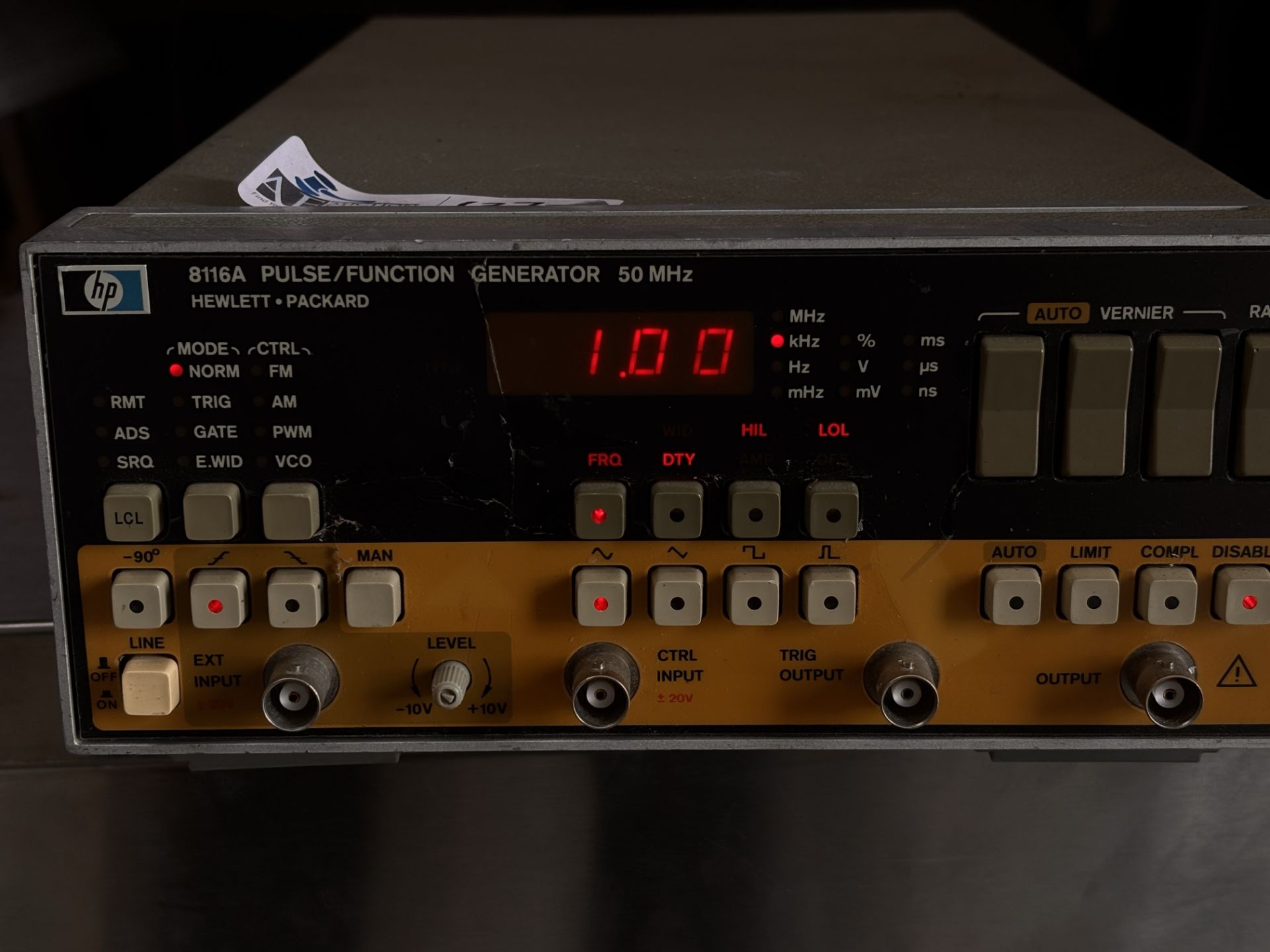 HP Agilent Keysight 8116A Pulse / Function Generator - Image 5 of 5