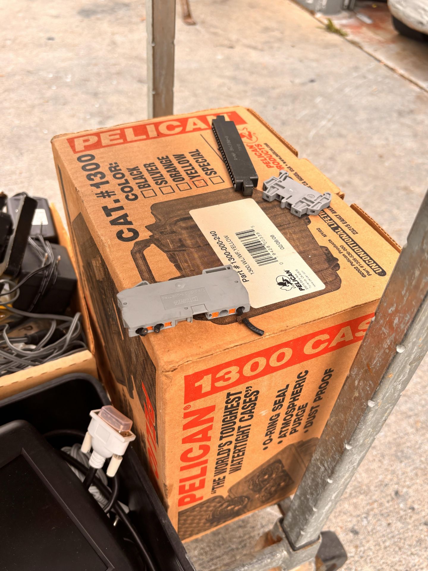 Lot of RF & Semiconductor Lab Lot: Pelican 1300, Semtronics ESD Analyzer, Coherent RF Equipment - Image 14 of 32