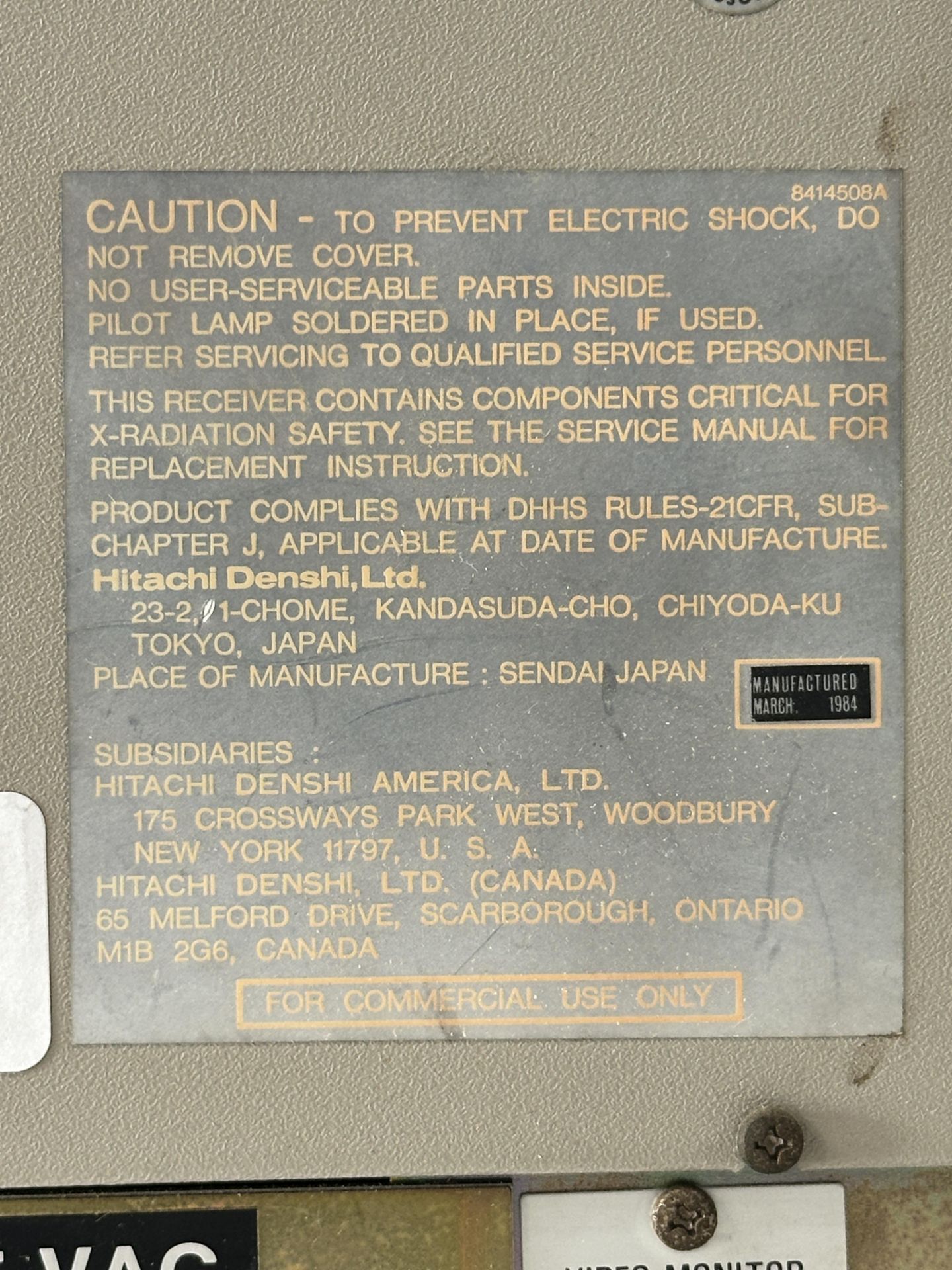 Hitachi VM-910AM CRT Monitor / Mini Monitor - Image 5 of 5
