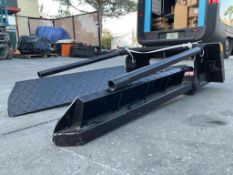 UNUSED 2025 MINI HORIZONTAL CLAMP FORK MODEL MHF39 FOR MINI SKID STEER