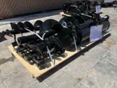 UNUSED MINI EXCAVATOR ATTACHMENT SET WHICH INCLUDES ( 1 ) BUCKET WITH TEETH ( 1 ) QUICK HITCH (