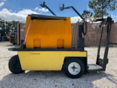 CUSHMAN STOCK CHASER CART MODEL 628521G01;ELECTRIC POWERED; INCLUDES FUEL TANK, RUNS