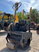 MULTIQUIP WALK BEHIND DRUM ROLLER MODEL V304EH; GAS POWERED