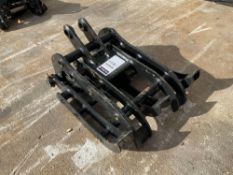 ( 1 ) UNUSED GRAPPLE ATTACHMENT FOR MINI EXCAVATOR