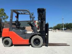 2017 TOYOTA FORKLIFT MODEL 8FDU25, DIESEL, APPROX MAX CAPACITY 5000, APPROX MAX HEIGHT 240in , TI...