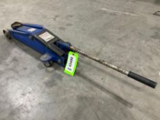 WESTWARD 2 1/2 TON HYDRAULIC FLOOR JACK MODEL ( 1 ) 3ZC65