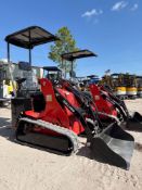 2026 UNUSED SDLANCH SKID STEER LOADER W/ ROOF MODEL SDLL580, BUCKET ATTACHMENT, RUBBER TRACKS