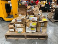 ( 1 ) PALLET OF ASSORTED FASTENERS AND HARDWARE; NUTS, BOLTS, SCREWS. AND WASHERS;MULTIPLE BRANDS,