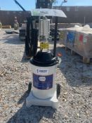 UNUSED 3.17 GALLON HIGH PRESSURE AIR OPERATED GREASE PUMP