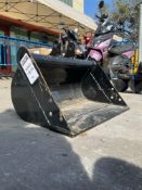 ( 1 ) UNUSED TILTING BUCKET ATTACHMENT FOR EXCAVATOR, APPROX 18In