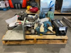 ( 1 ) PALLET OF PILLOW BLOCKS / BEARINGS/ PNEUMATIC CYLINDERS & OTHER MISC INDUSTRIAL PARTS