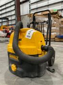 DEWALT HEAVY DUTY WET/DRY VACUUM MODEL DC500; APPROX 2 GALLON