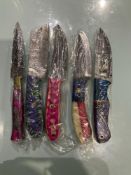 ( 5 ) UNUSED HANDMADE DAMASCUS KNIVES , ASSORTED SIZES AND COLORS, STEEL AND HANDMADE DAMASCUS