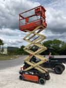 2017 JLG SCISSOR LIFT MODEL 1932, ELECTRIC , APPROX MAX PLATFORM HEIGHT 19FT, LOW HRS SHOWING, NON