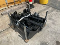 UNUSED 2026 10PCS MINI EXCAVATOR ATTACHMENT SET WHICH INCLUDES ( 1 ) BUCKET WITH EXTRA TEETH / ( 1