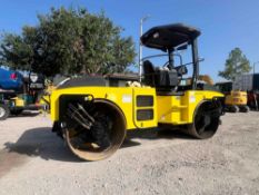 INGERSOLL RAND DD-70 VIBRATORYASPHALTCOMPACTOR ROLLER