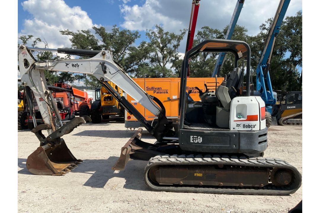 2019 BOBCAT COMPACT MINI EXCAVATOR MODEL E50; DIESEL POWERED; RUBBER ...