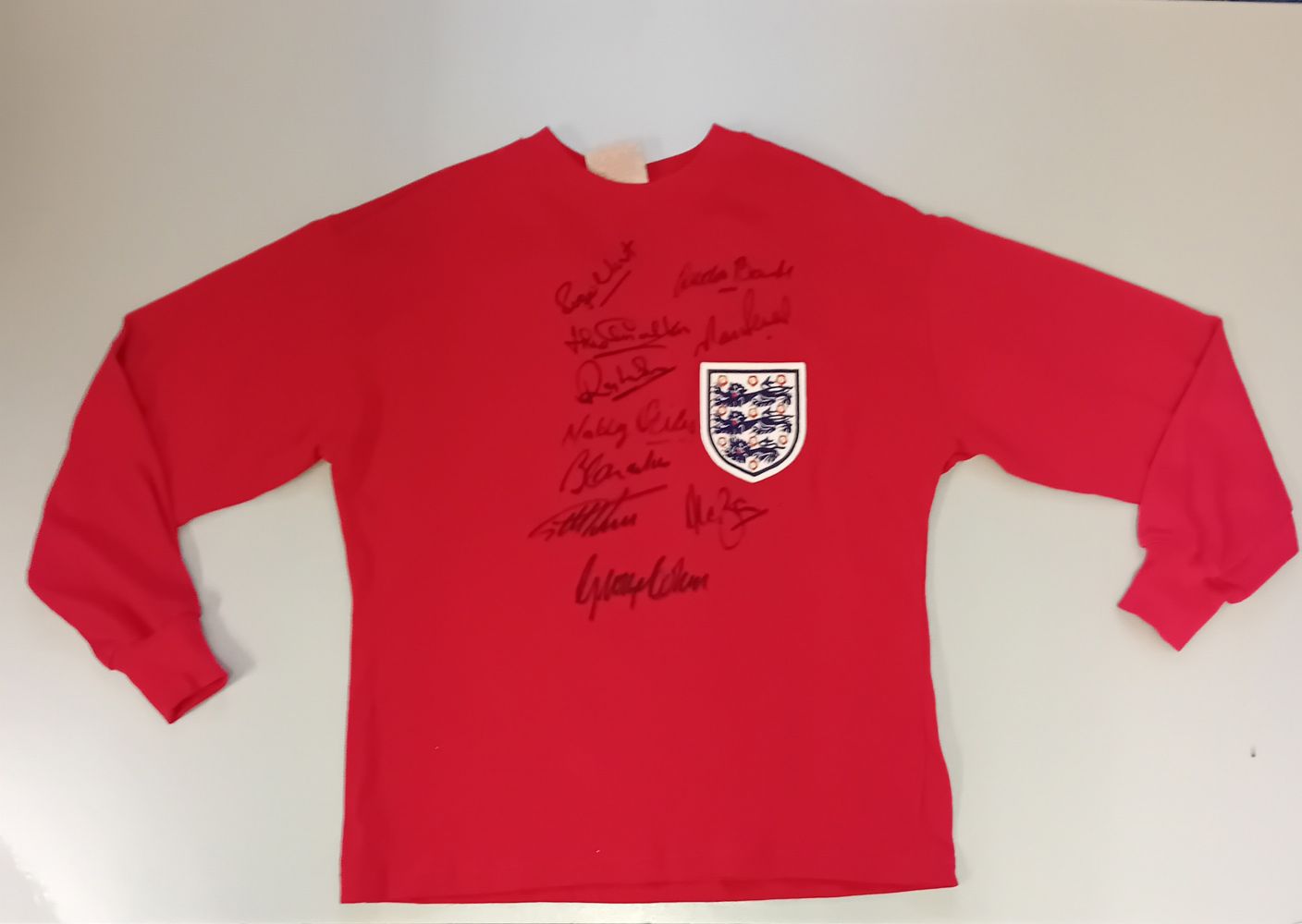 Original Art & Rare Artist Editions, Hockney, Picasso, Dali, Lowry, Hopper etc. Vintage Posters, Autographs, TV, Film, Music. World Cup & 66 etc