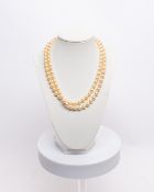 Perlenkette, Perlen ø ca. 8 mm, Schließe 18kt Weißgold, kleine Brillanten, ca. 89 cm lang