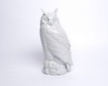 Porzellanfigur, "Uhu", Royal Kopenhagen, Weißporzellan, Modellentwurf von Peter Herold ((1879-1920)
