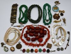 Modeschmuck-Konvolut