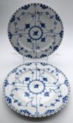 2 x Royal Copenhagen “Musselmalet Vollspitze Blau” Teller, 25 cm