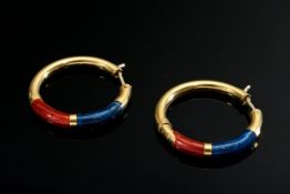 Paar Gelbgold 750 Creolen mit rotem und blauem Emaille, 6g, Ø 2,6cm, partiell abgeplatzt