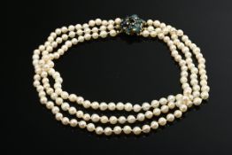 Dreireihiges Midcentury Zuchtperlen Collier an Gelbgold 585 Blütenschließe mit Turmalin Cabochons u