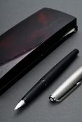 Montblanc Füllfederhalter "225", mit 585 Weißgold Feder, 1970er Jahre, Original-Etui, L. 13,5cm, Al
