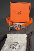 Seltene Hermès Gürtel Schließe "Knoten", Weißmetall mit Palladiumauflage, Nr. SP02 41, 7x4,5cm, Ori