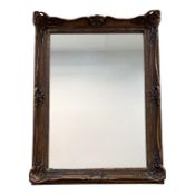 Spiegel, Holz geschnitzt in Goldfarbe, Stil des 19. Jahrhundert, 55 x 37 cm, Rahmen 67 x 49 cm