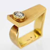 Avant-garde ring with brilliant-cut diamond approx. 1 ct, goldsmith’s work, Hamburg, Valérie Schwar
