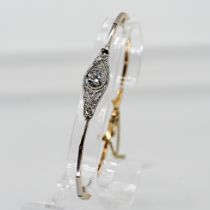 Art Déco bracelet with 8 rose-cut diamonds and 1 old-cut diamond, total approx. 1.3 ct; circa 1925-