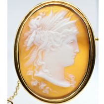 Brooch with cameo, circa 1900
