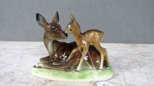 Porzellanfigur Reh mit Rehkitz