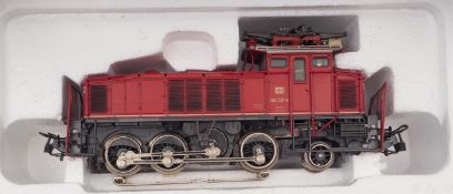 Märklin H0 3157 Elektrische Lokomotive BR 160 der DB