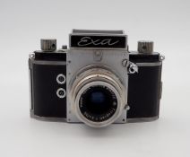 Spiegelreflexkamera Ihagee Exa (Modell 1961), Objektiv: Meyer-Optik Görlitz Trioplan 1:2.9 / 50 mm 
