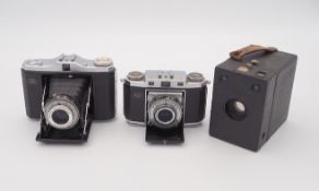 3 Kameras: Zeiss Ikon AG Stuttgart/Dresden, Box Tengor 54/2 (1928-1938), Contina II (1954-1955), Ne