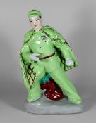 Porzellanfigur aus der Zeit der Kulturrevolution, primär grün rot glasiert, Porzellan, Maße: Höhe c