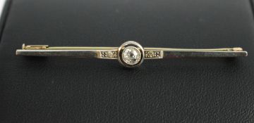 585 / 14K Brillantnadel
