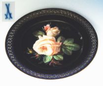 Zierteller mit rosafarbenen Rosen. MEISSEN um 1900, 1. Wahl.
