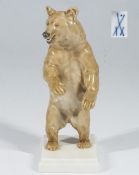 Meissen-Figur "Bär, aufrecht stehend".