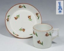 MARCOLINI Tasse, Untertasse. MEISSEN,, 1774 - 1814.