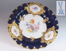 Kobalt-Prunkschale, MEISSEN 1980. Modell Nr. F 152 a.