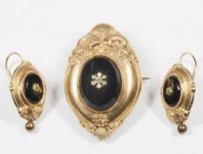 Demi-Parure um 1840/60.
