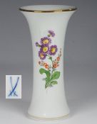 Stangenvase, MEISSEN nach 1934.