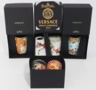 Sammlungsauflösung: VERSACE für Rosenthal, Becher ohne Henkel. Insgesamt sechs Stück.