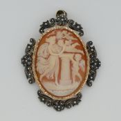 1 Anhänger/Brosche GG 14ct.