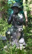 1 Brunnenfigur Metall „Junge mit Fisch“ H ca. 80 cm sowie Steinfigur mit Schale